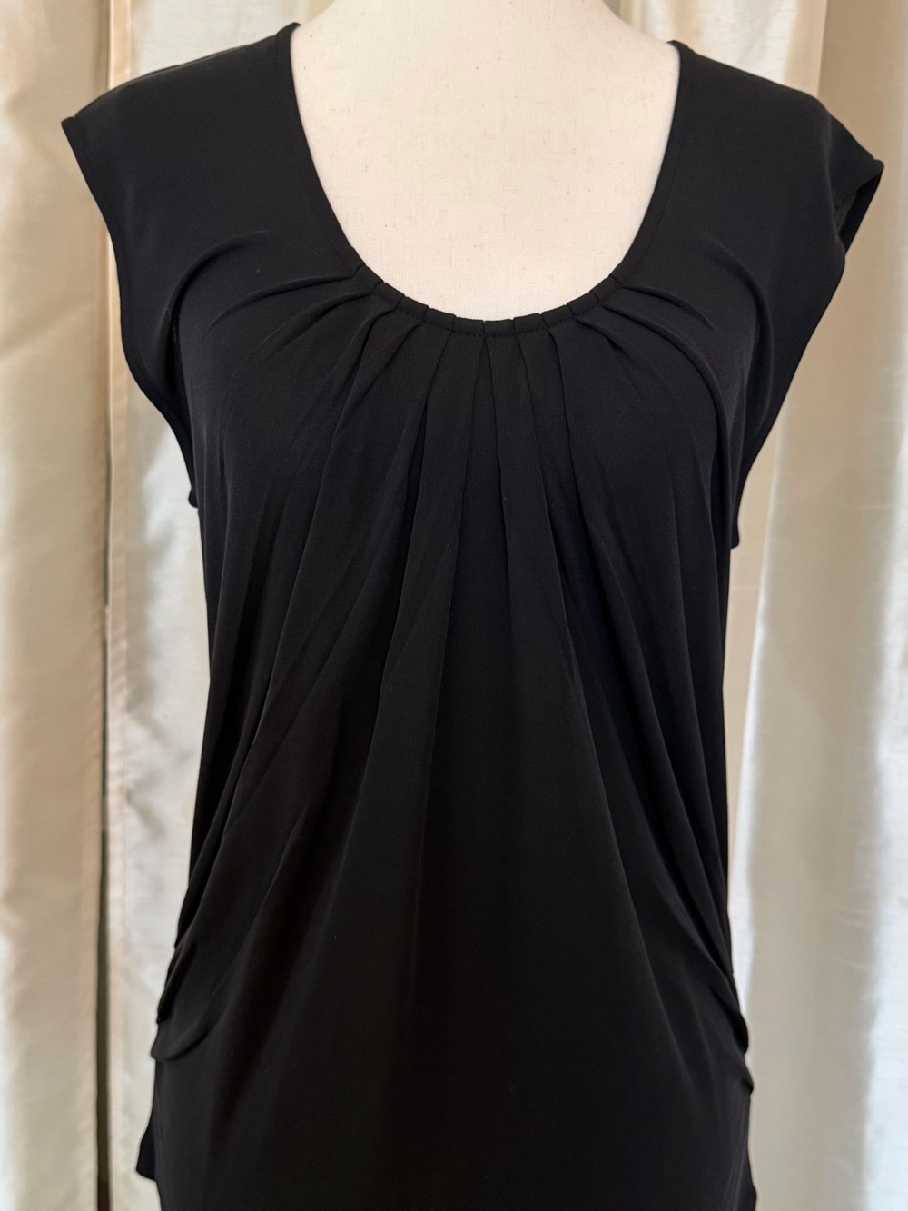 Anne Klein Sleeveless Black Top NWT Size S
